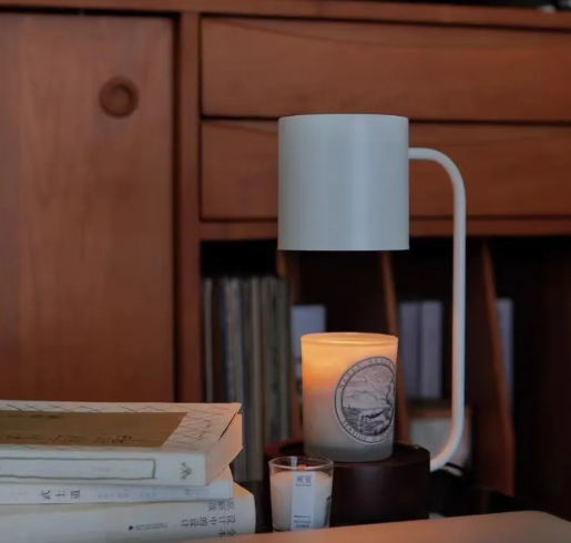 The Aura Lamp